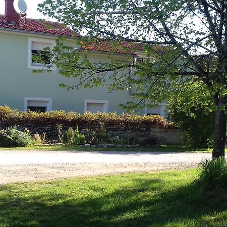 Green House Apartment Pula Luaran gambar