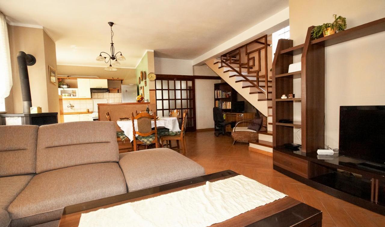 Green House Apartment Pula Luaran gambar