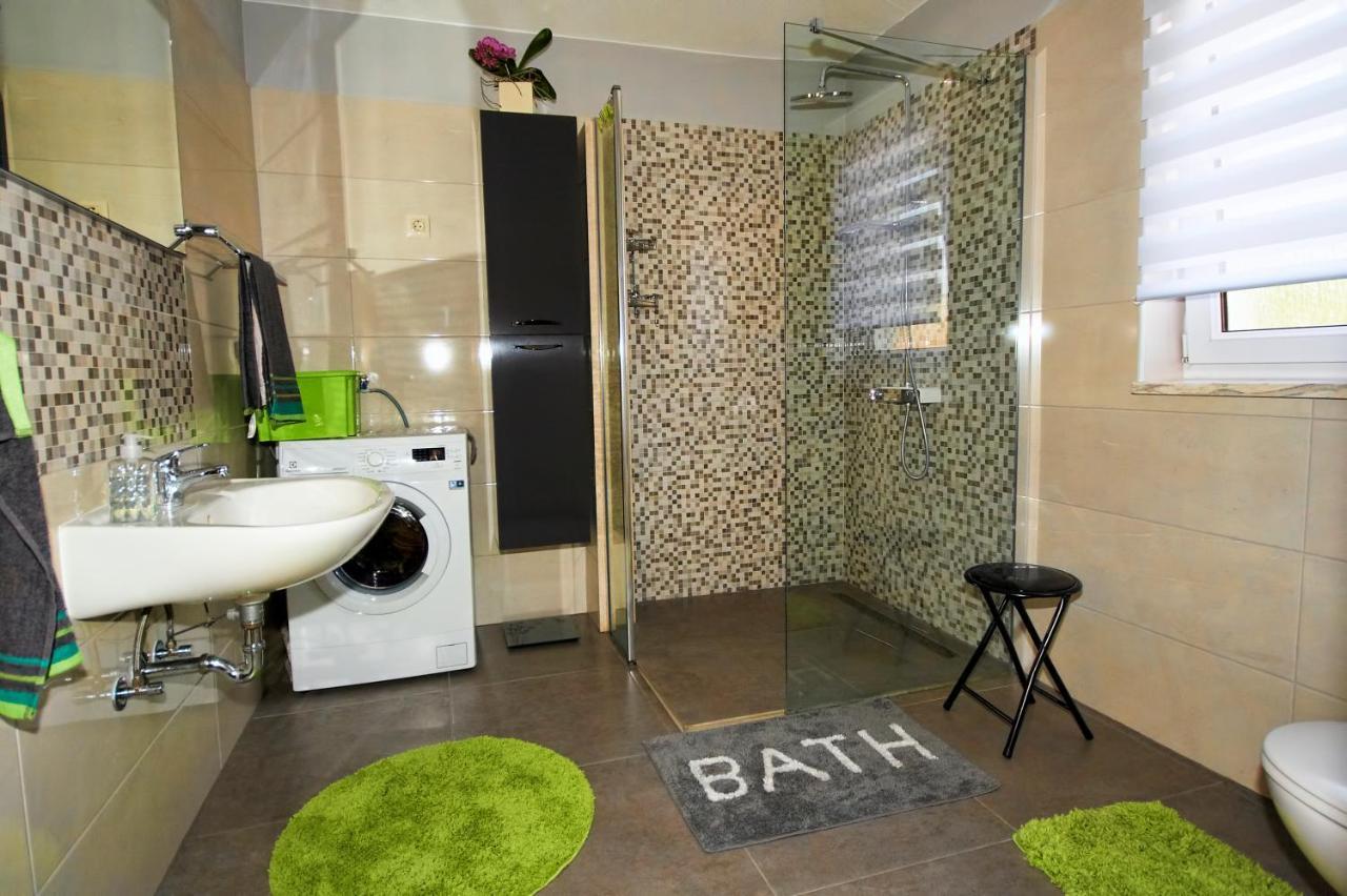 Green House Apartment Pula Luaran gambar